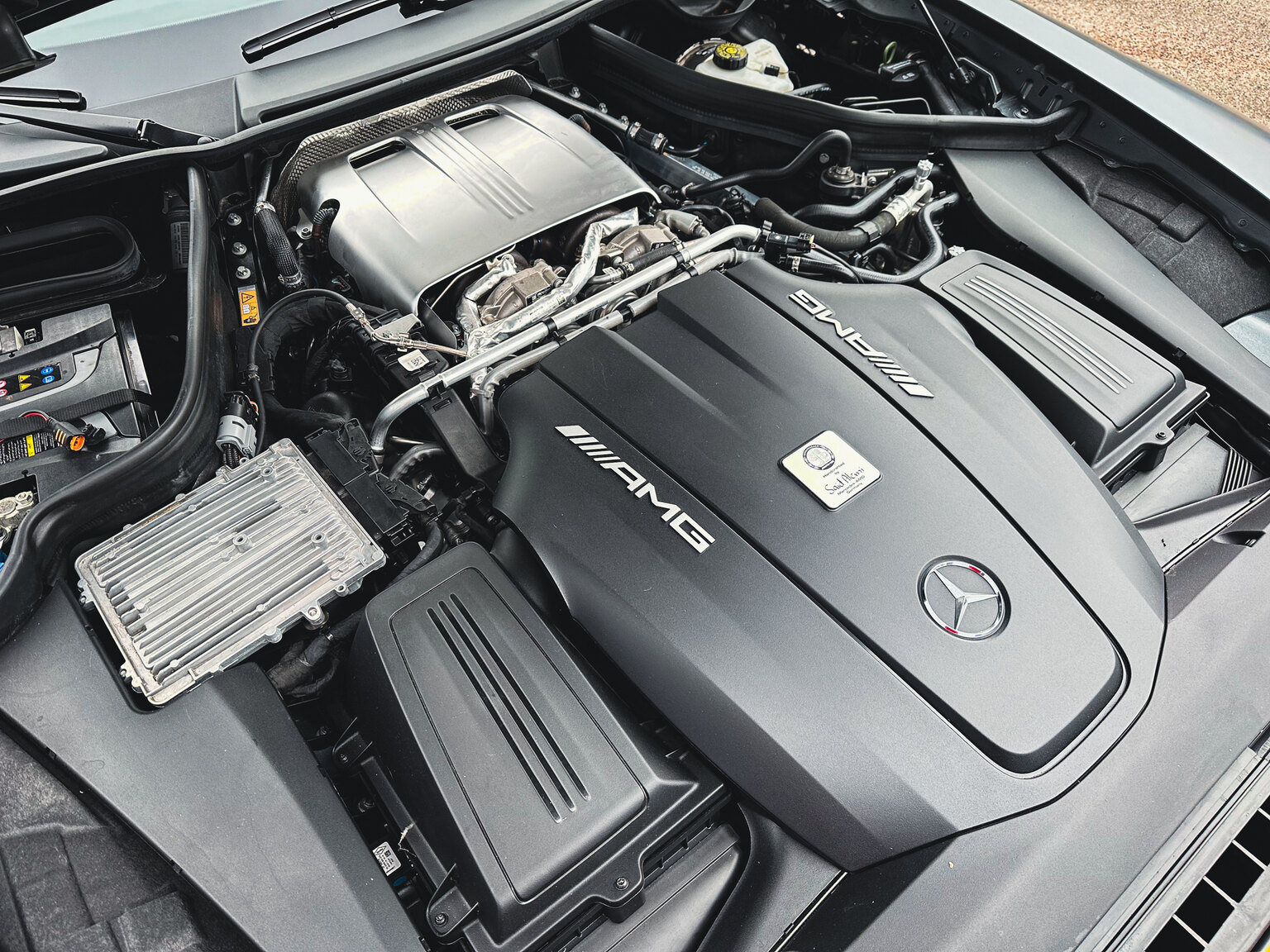 Image of 2018 Mercedes Benz AMG GT C mechanics