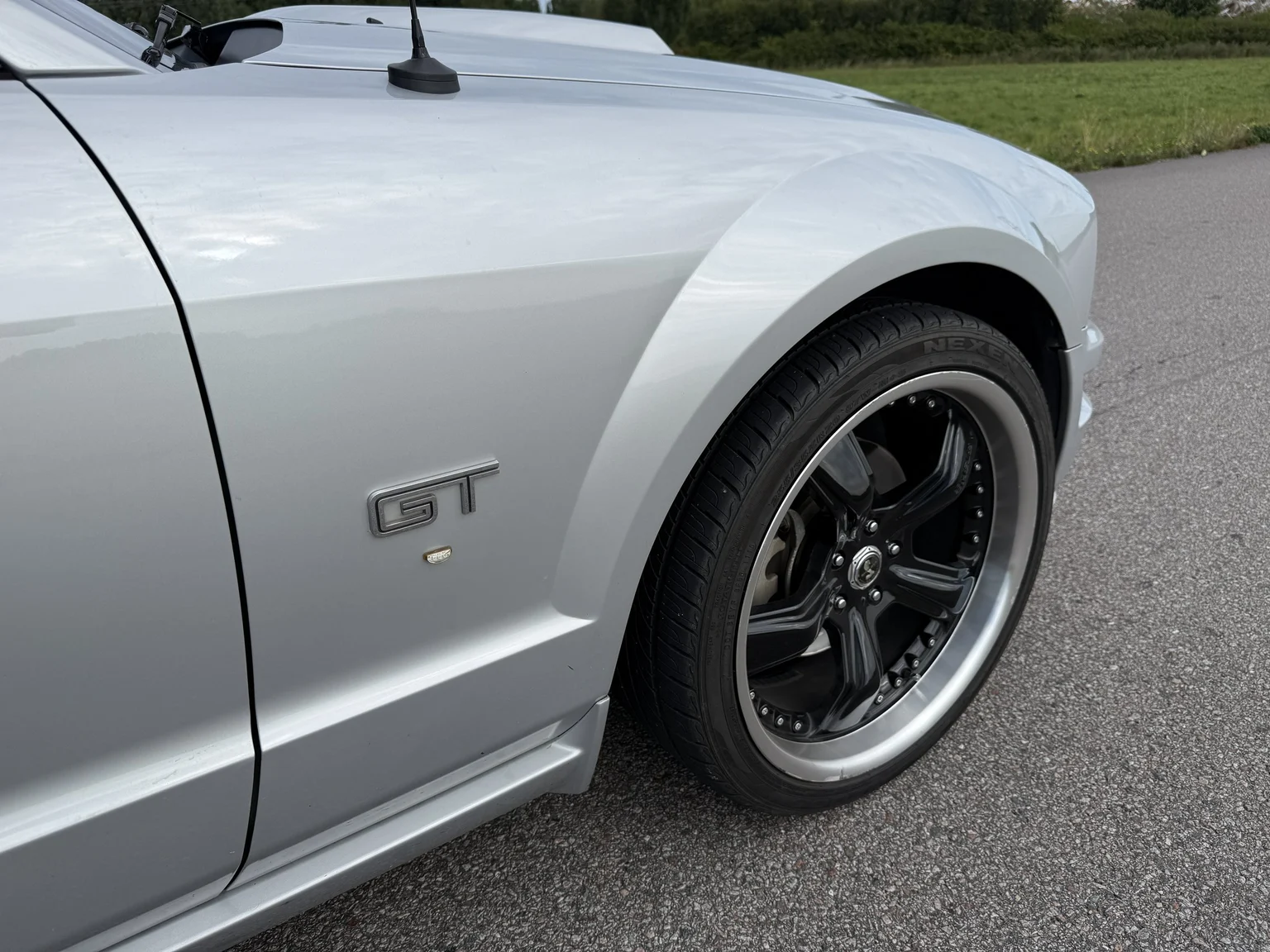Exterior image of 2006 Ford Mustang GT (46)