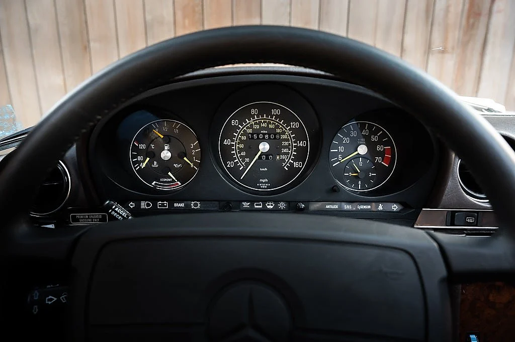 Bild von 1987 Mercedes-Benz 560SL (20)