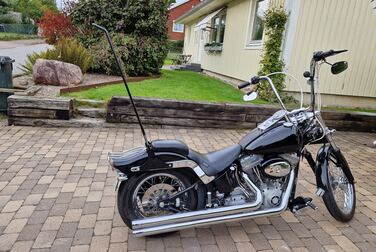 Exterior image of 2000 Harley-Davidson Softail Standard 1.4 Twin Cam 88B