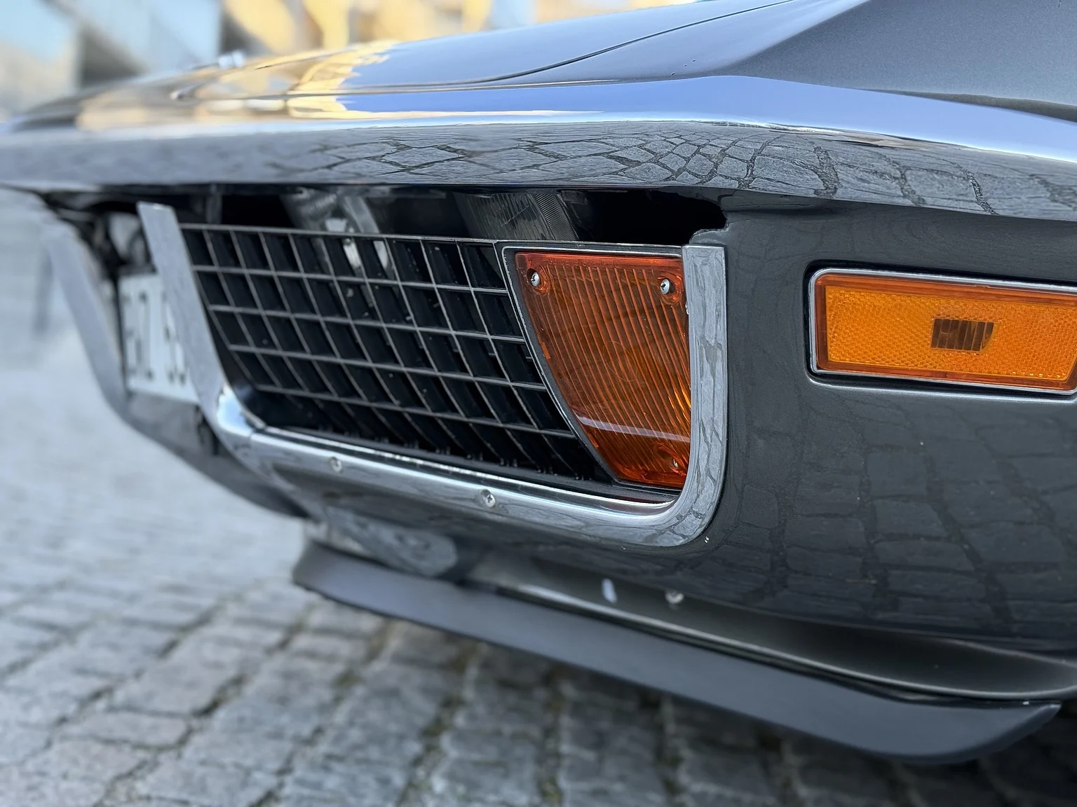 Aussenfoto 1971 Chevrolet Corvette Stingray Special 598 cui V8 795 hk (63)