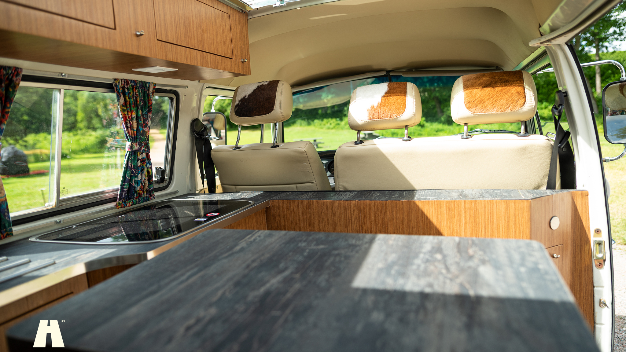 Innenraumfoto von 1998 Volkswagen T2 Camper