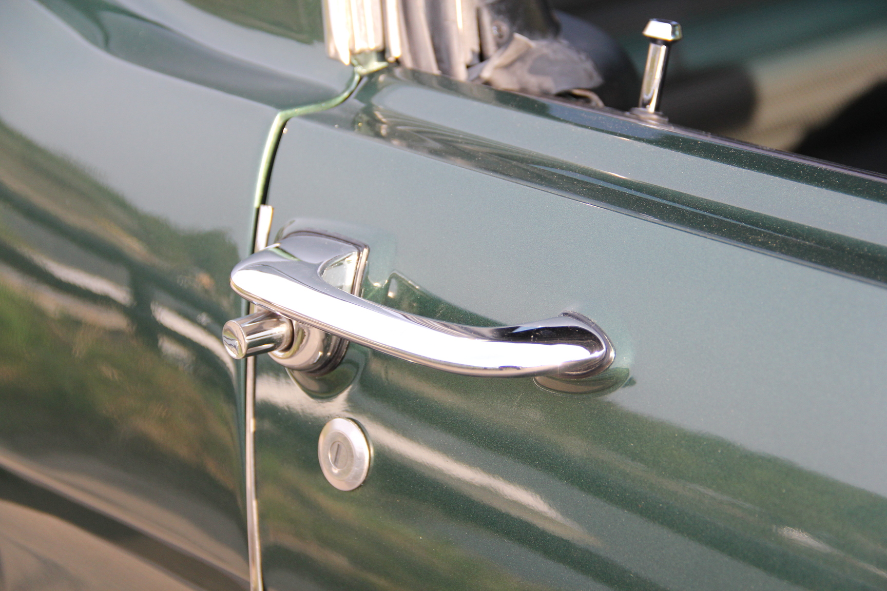 Exterior image of 1966 Ford Mustang Fastback GT-clone (20)