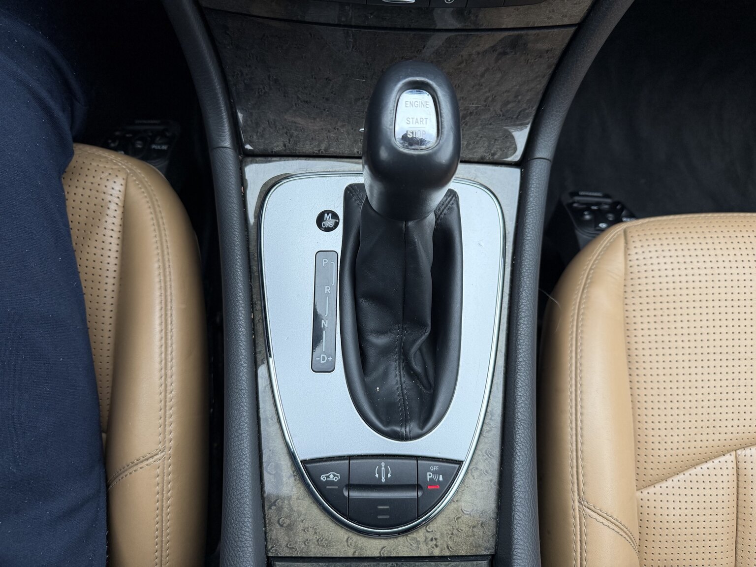 Interior image of 2005 Mercedes-Benz E 55 T AMG