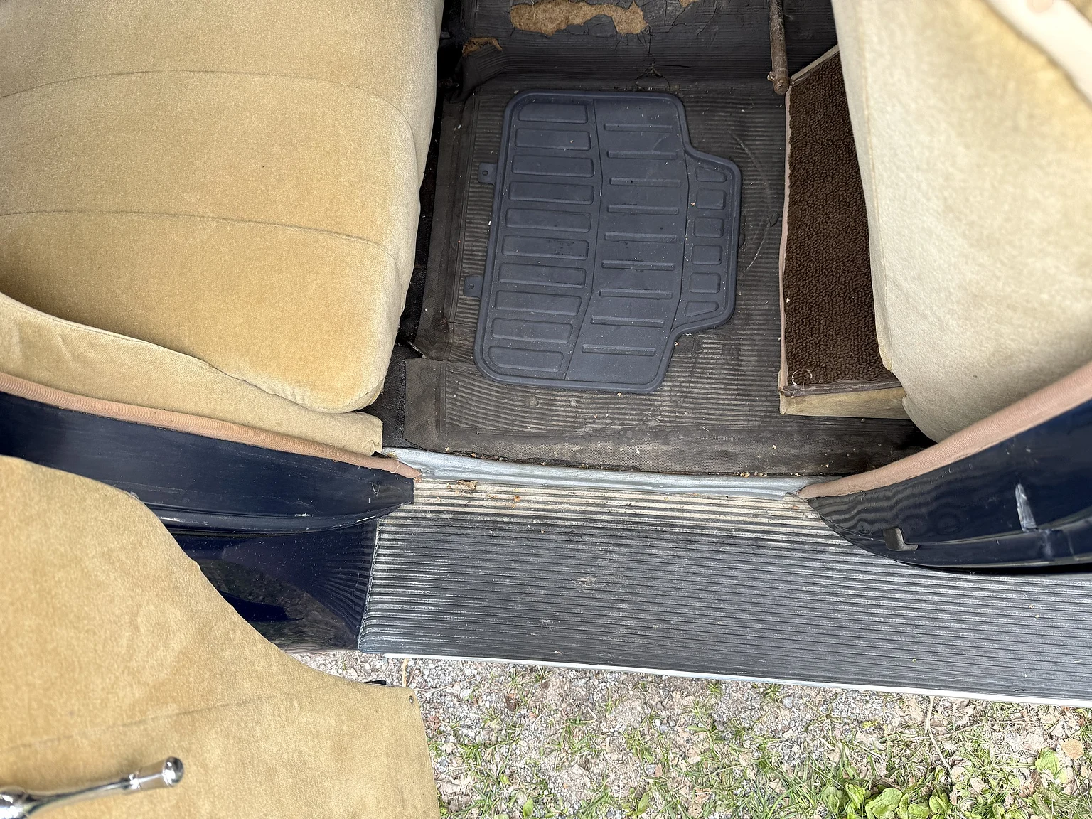 Innenraumfoto von 1936 Ford 214A Fordor (35)