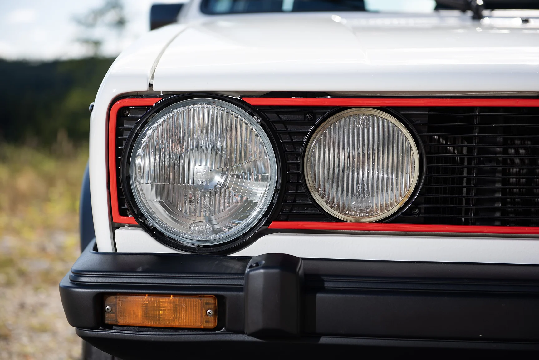 Exteriörbild på 1984 Volkswagen Golf GTI "Special" (12)