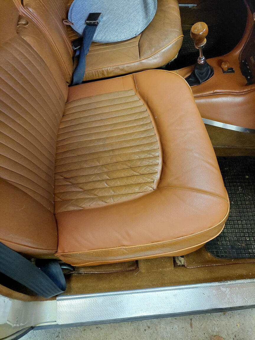 Interior image of 1968 Jaguar 420 4.2 XK Manuell 