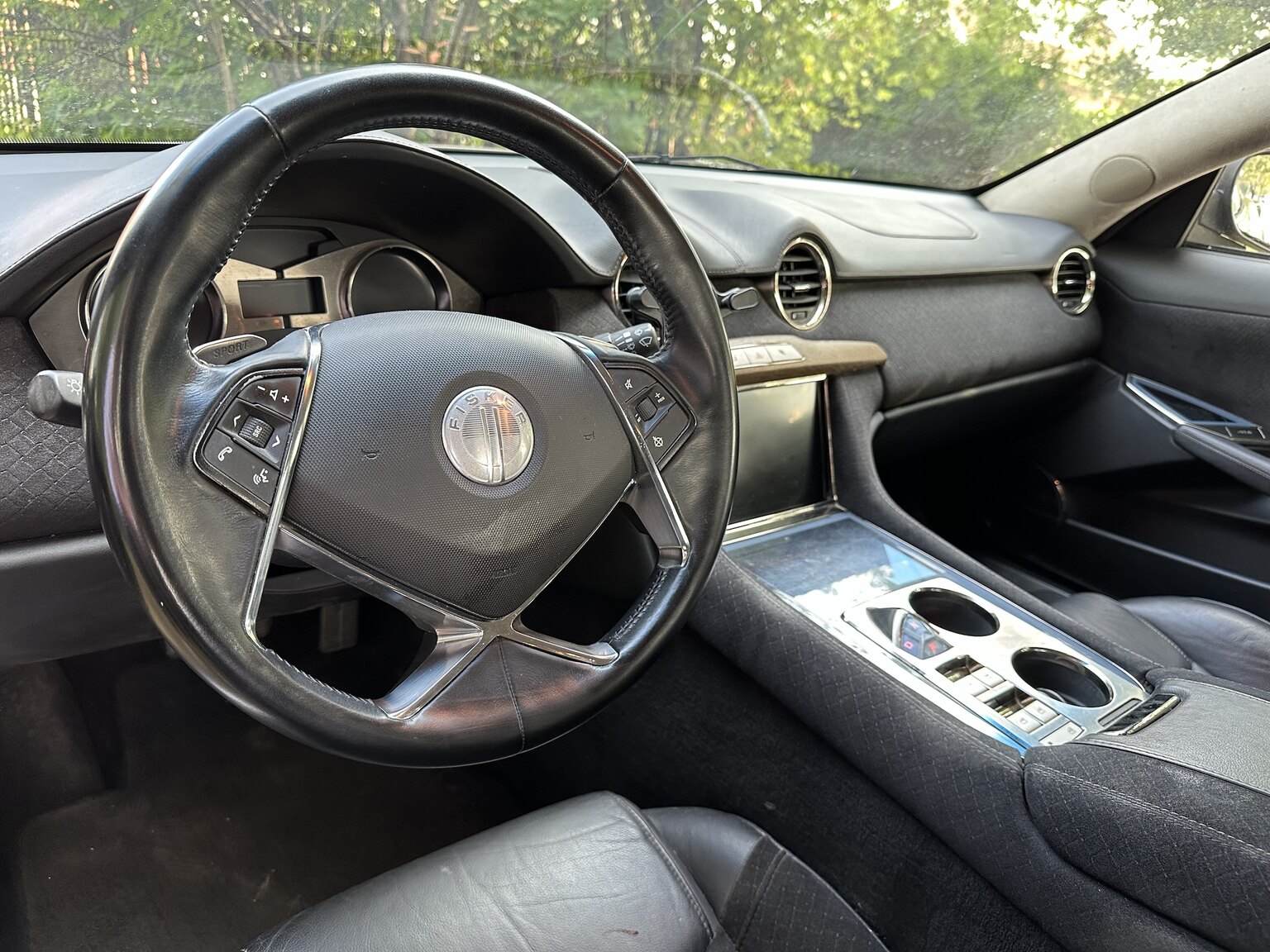 Innenraumfoto von 2012  Fisker Karma