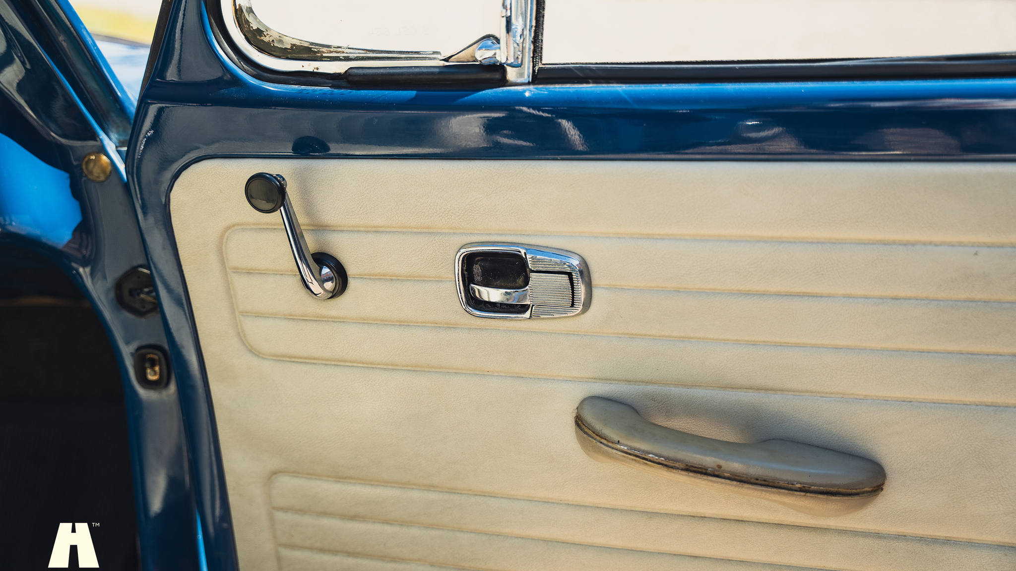 Interior image of 1967 Volkswagen Beetle