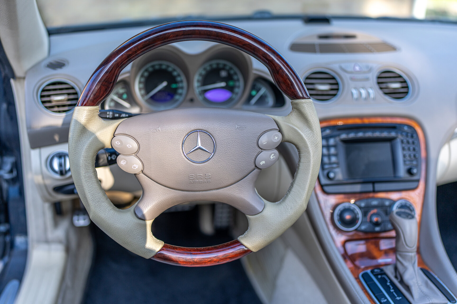 Interiörbild 2002 Mercedes-Benz SL 500