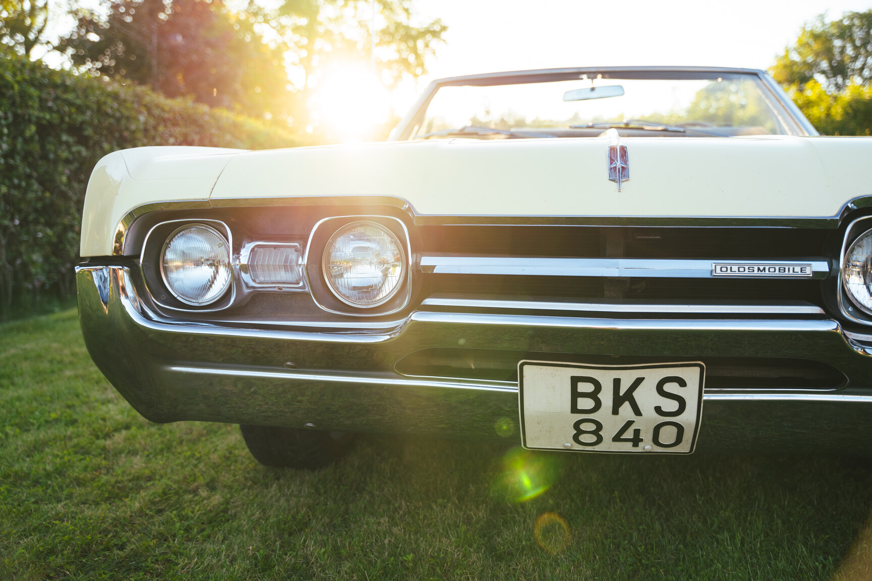 Exterior image of 1967 Oldsmobile Cutlass Supreme Cabriolet
