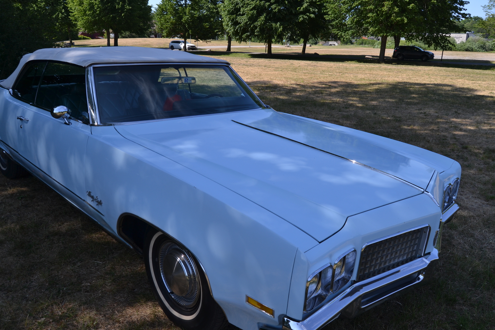 Exterior image of 1970 Oldsmobile Ninety eight Convertible (27)