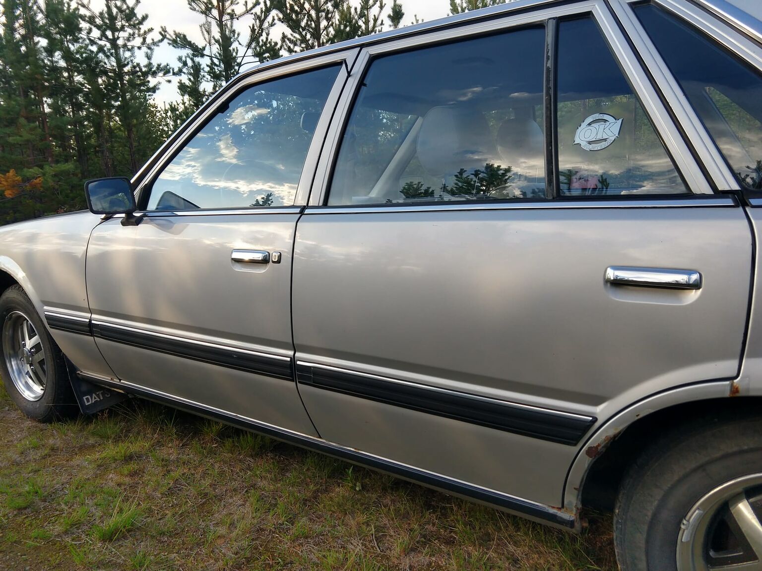 Exteriörbild på 1983 Datsun Laurel