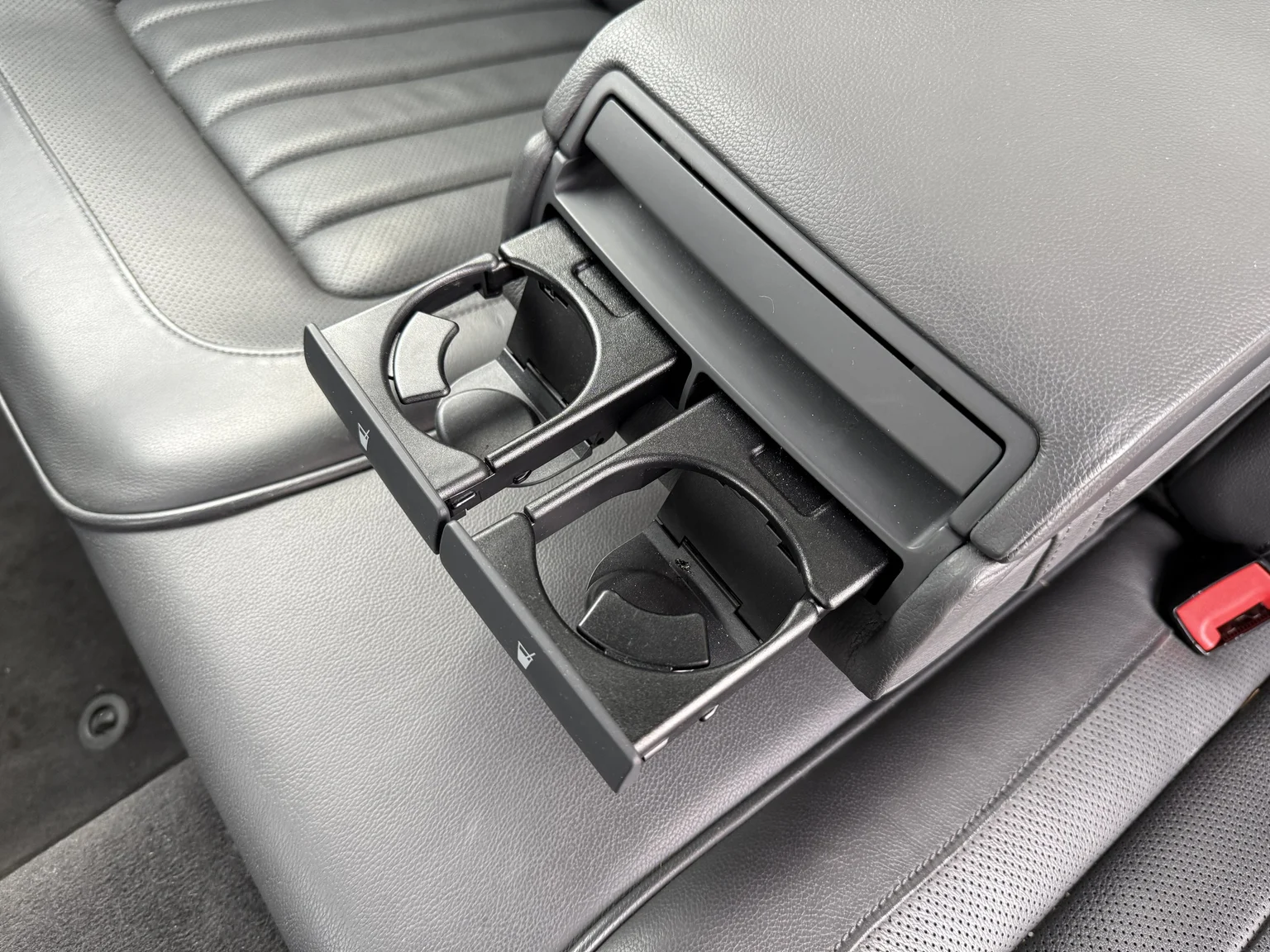 Interiörbild 2013 Volkswagen Phaeton 3.0 TDI (50)