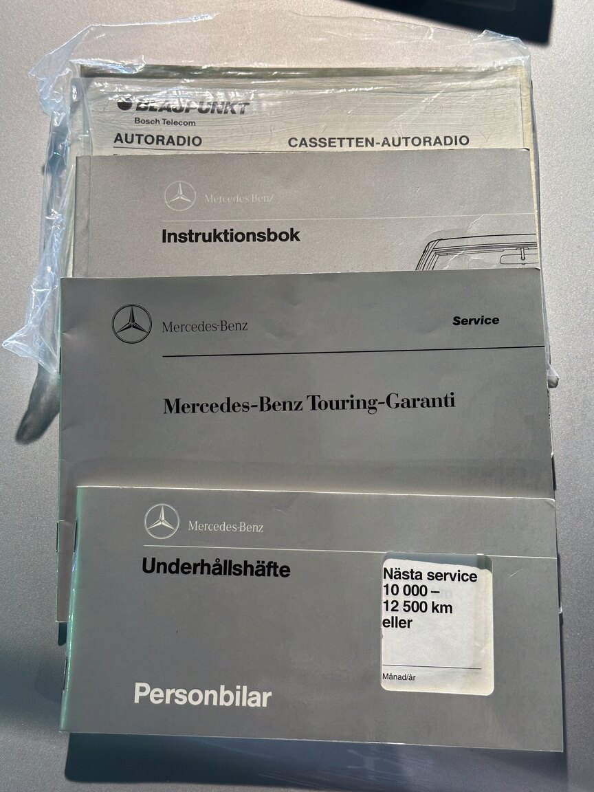 Dokumentation för 1992 Mercedes-Benz 250D