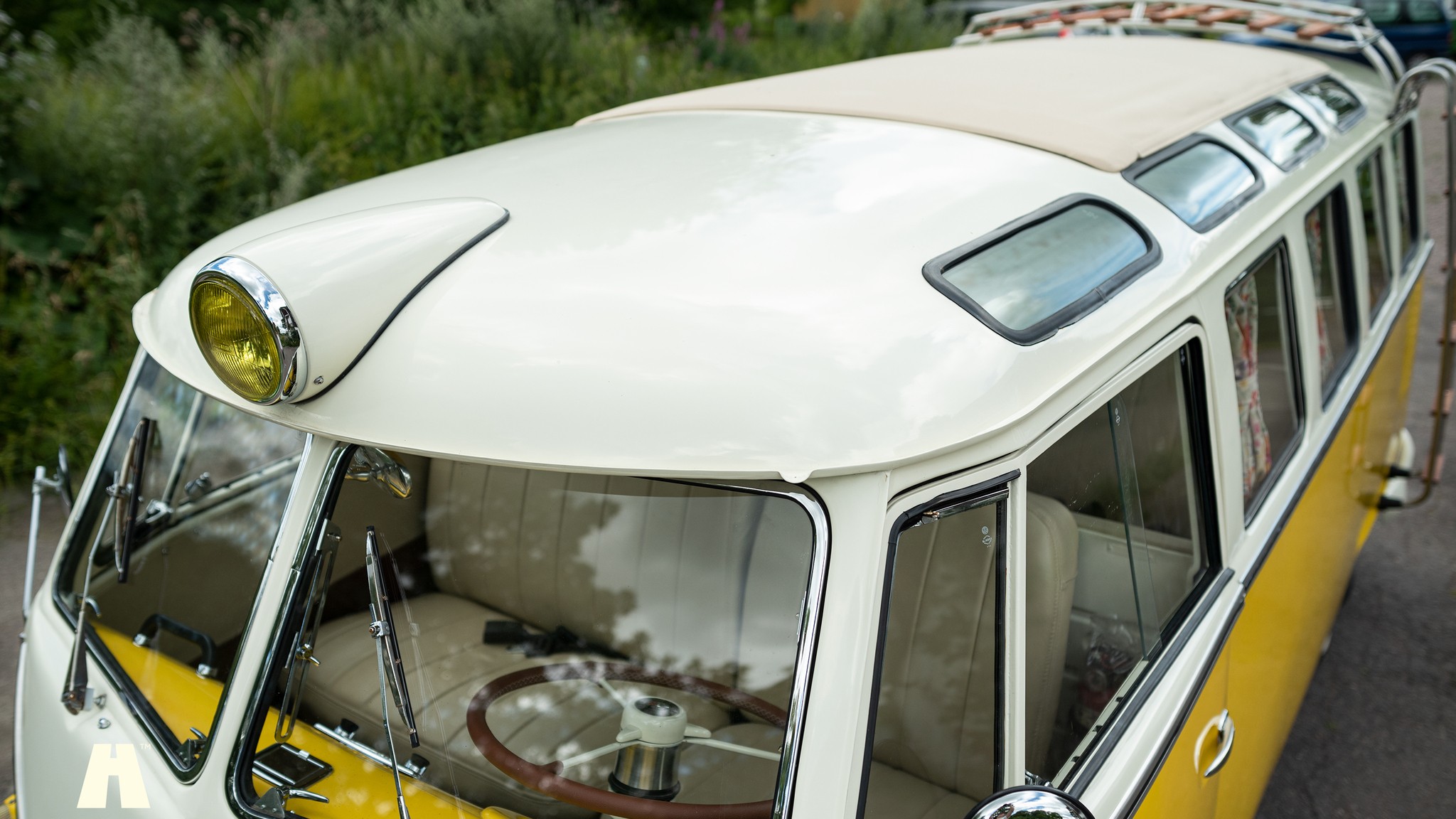 Exteriörbild på 1974 Volkswagen T1 Split Window  