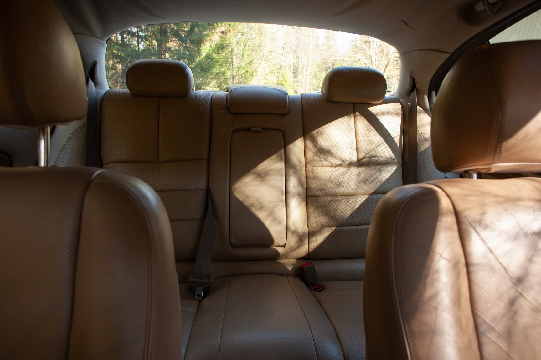 Interior image of 1999 Jaguar S-Type V6