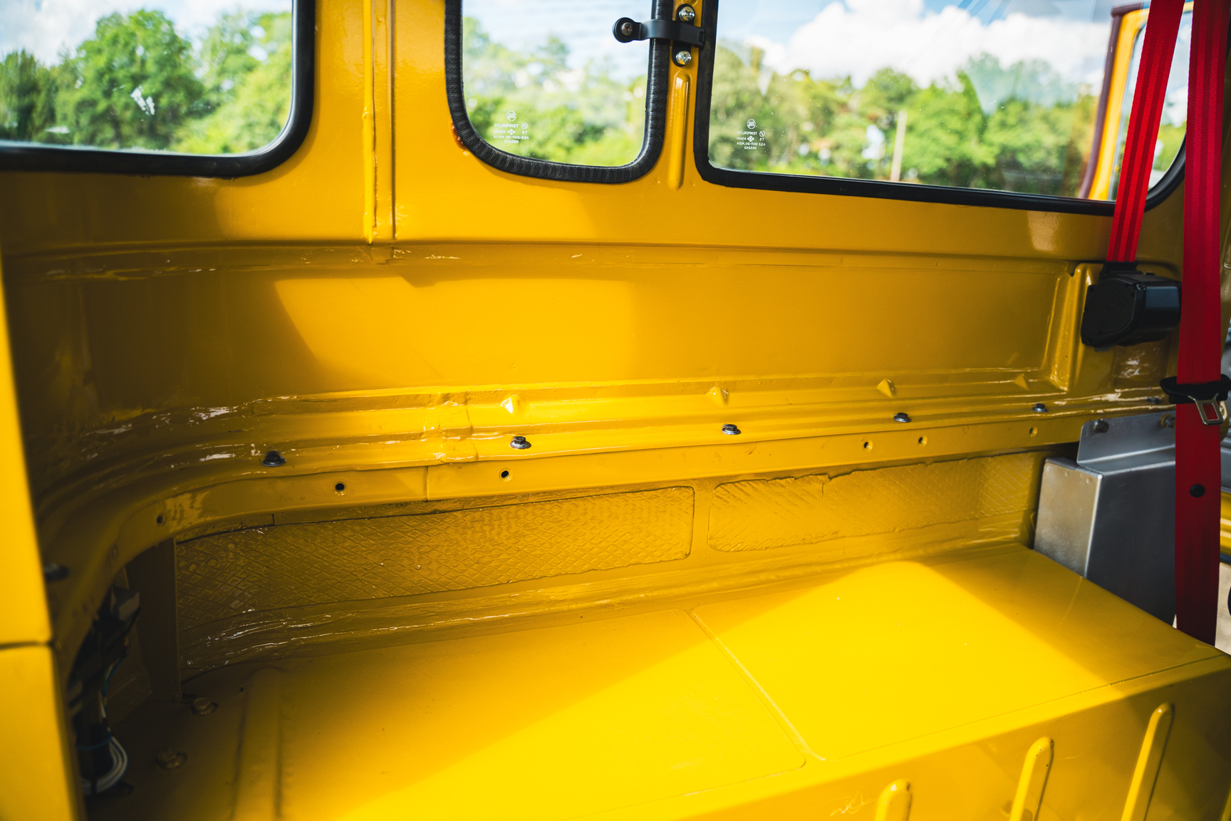 Interior image of 1976 Toyota Land Cruiser BJ40