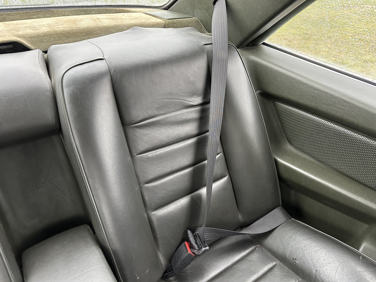 Interiörbild 1983 Mercedes-Benz 500 SEC
