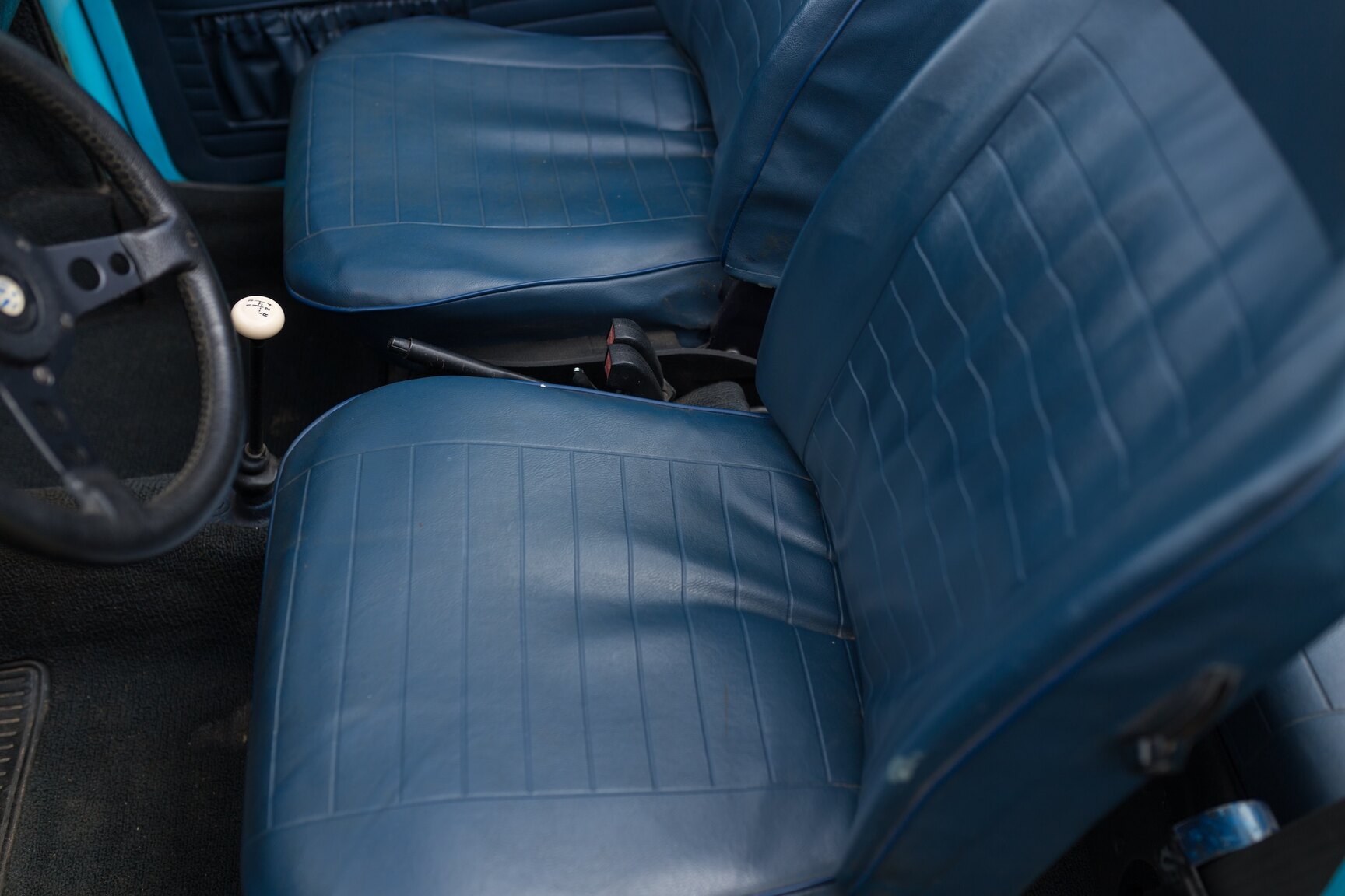 Interior image of 1974 VW 1303 LS CAB (11)