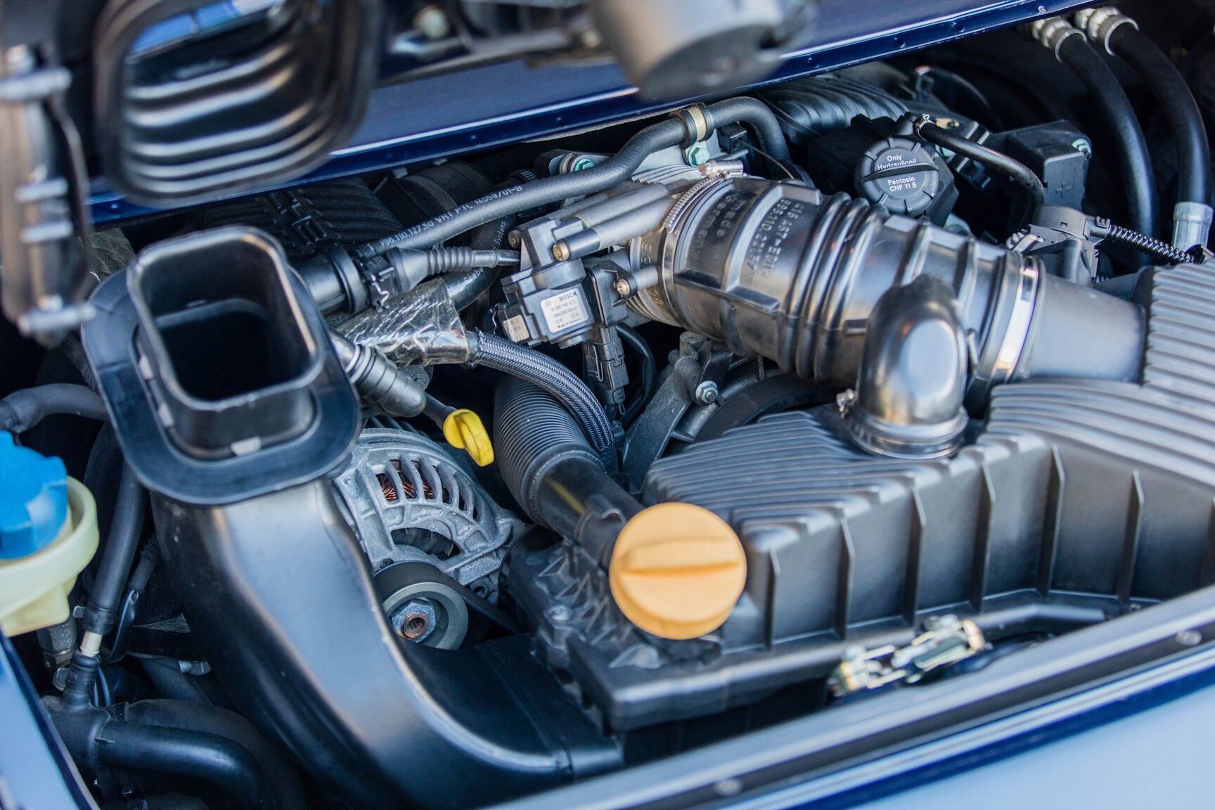 Image of 1999 Porsche 911 Carrera Cabriolet mechanics