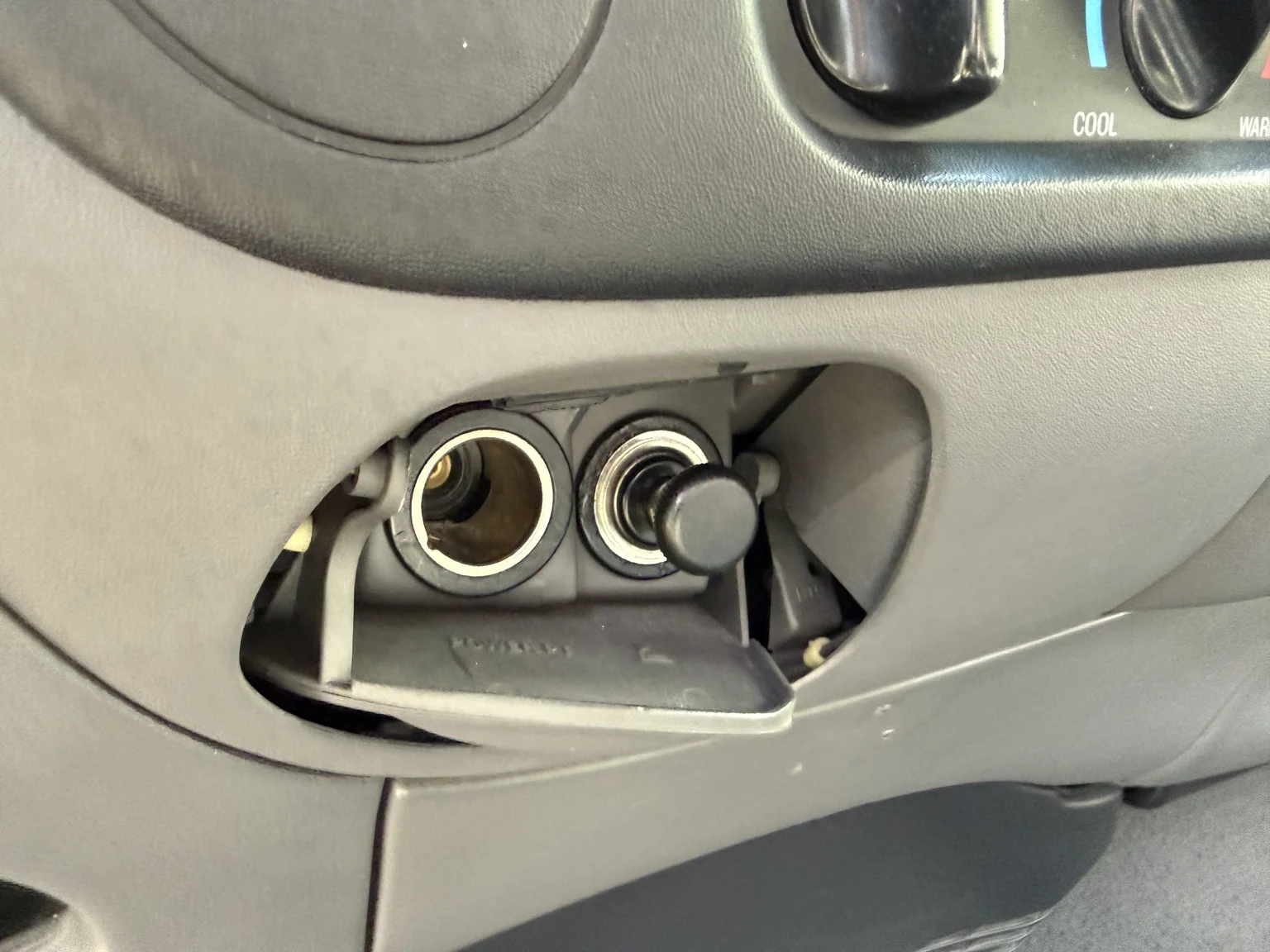 Innenraumfoto von 2002 Ford F-150 SVT Lightning (21)