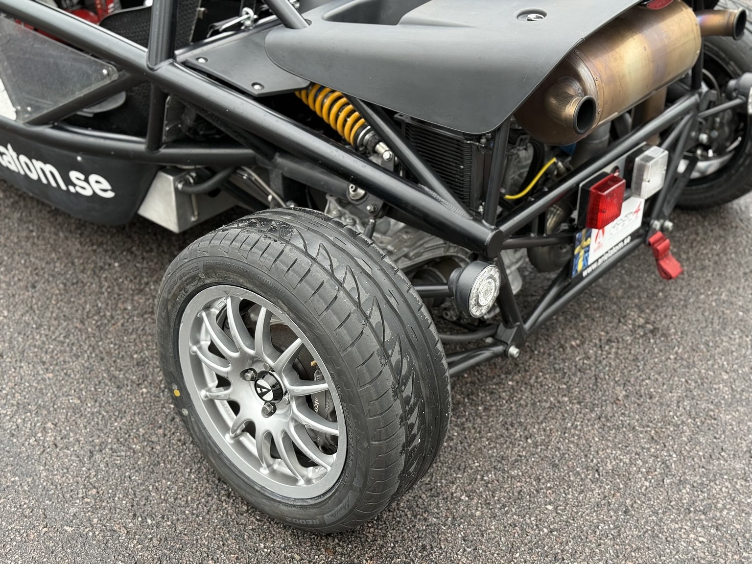 Exterior image of 2016 Ariel Atom 3.5 Cup