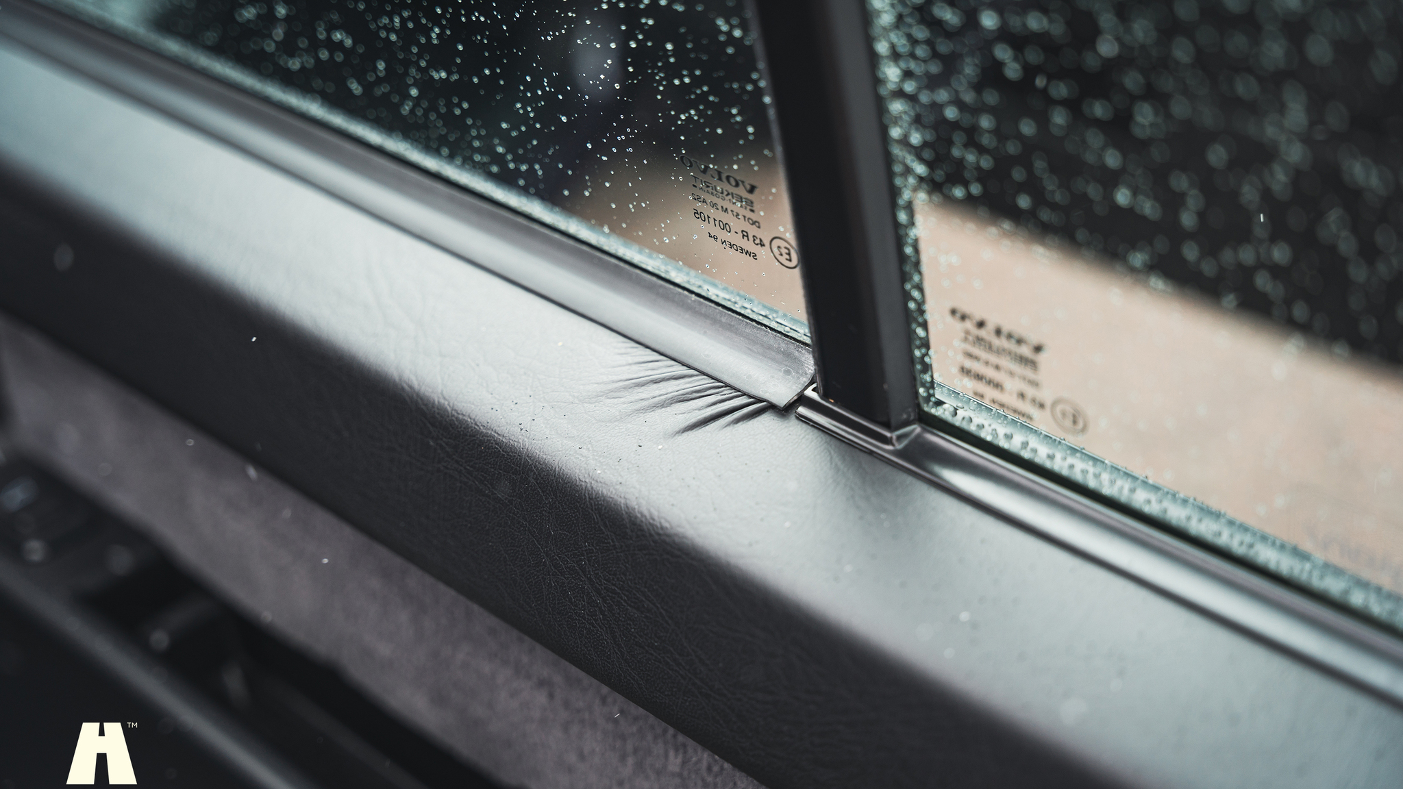 Interior image of 1995 Volvo 940 SE