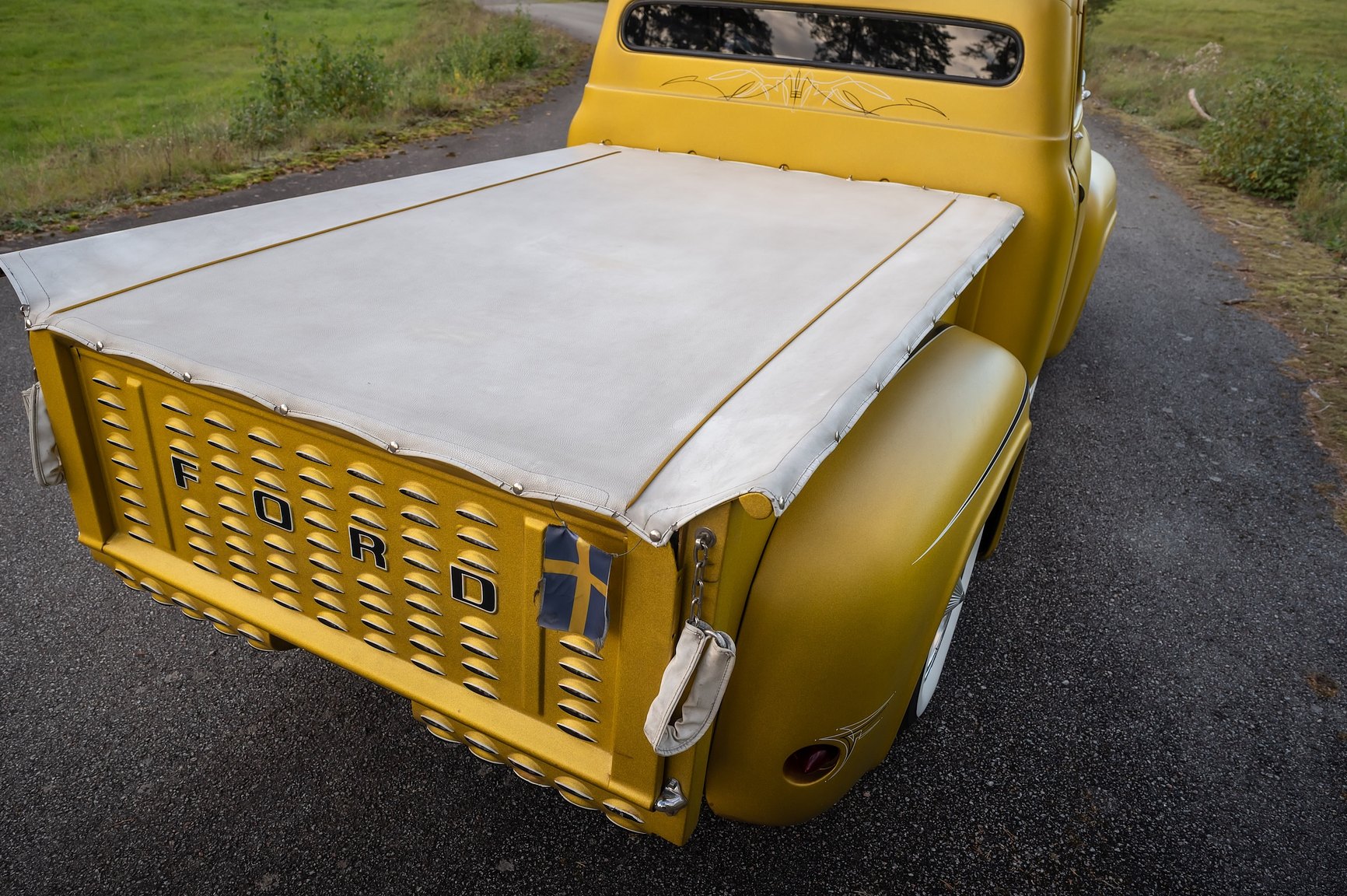 Exteriörbild på 1955 Ford F-100 Kustom