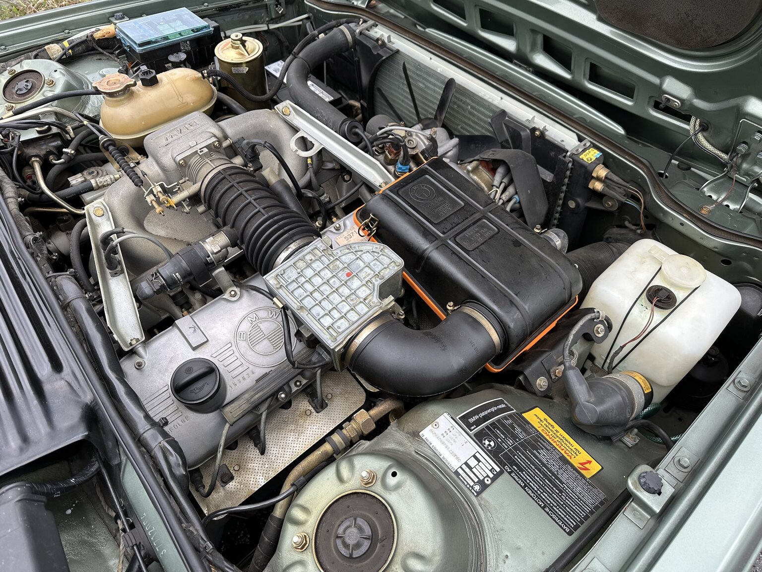 Image of 1986 BMW 635CSi mechanics
