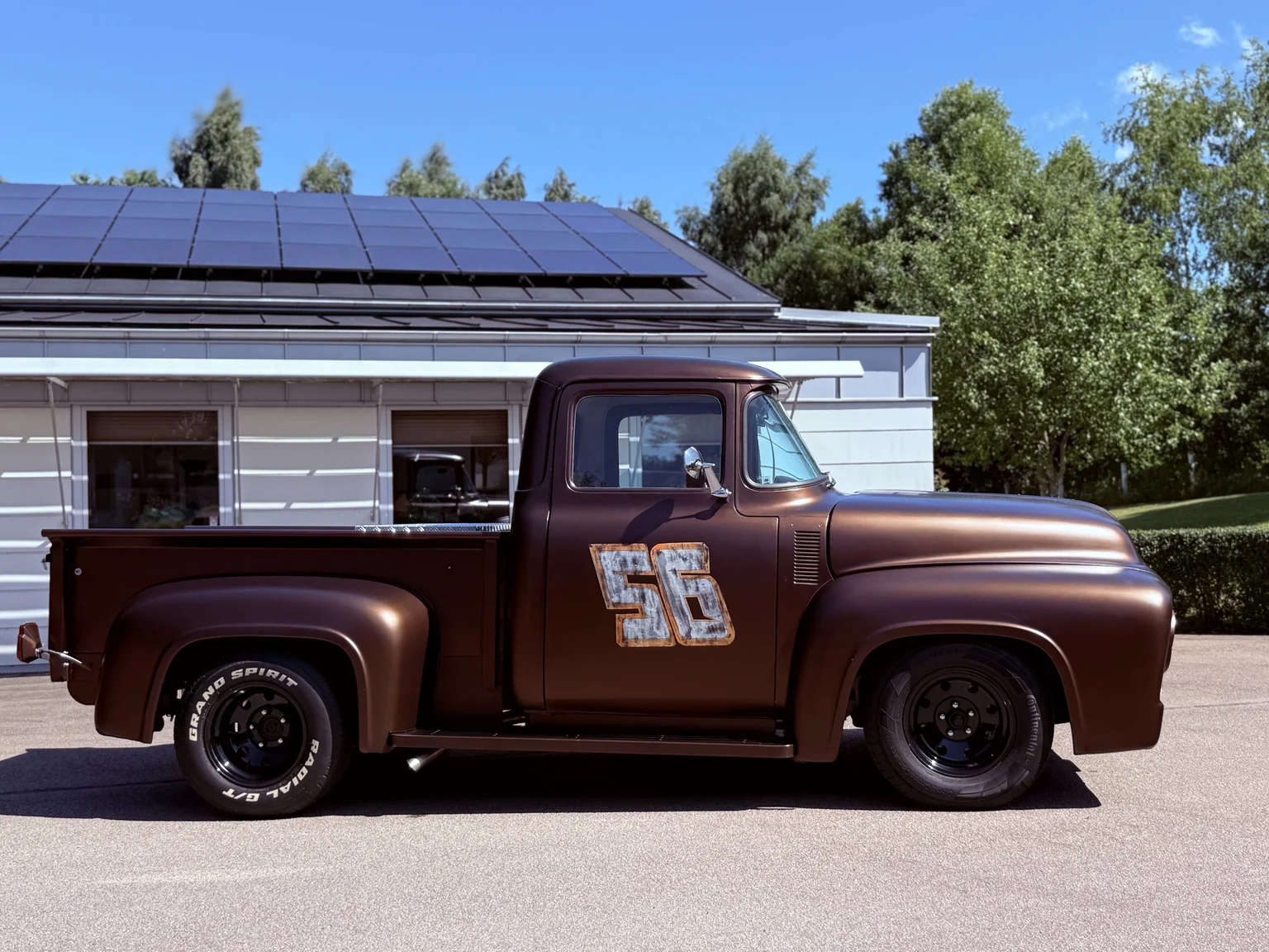 Aussenfoto 1956 Ford F-100 Restomod (38)