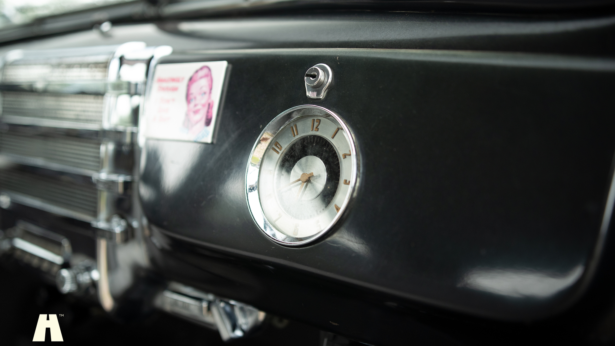 Interior image of 1949 Buick Super Eight (47)