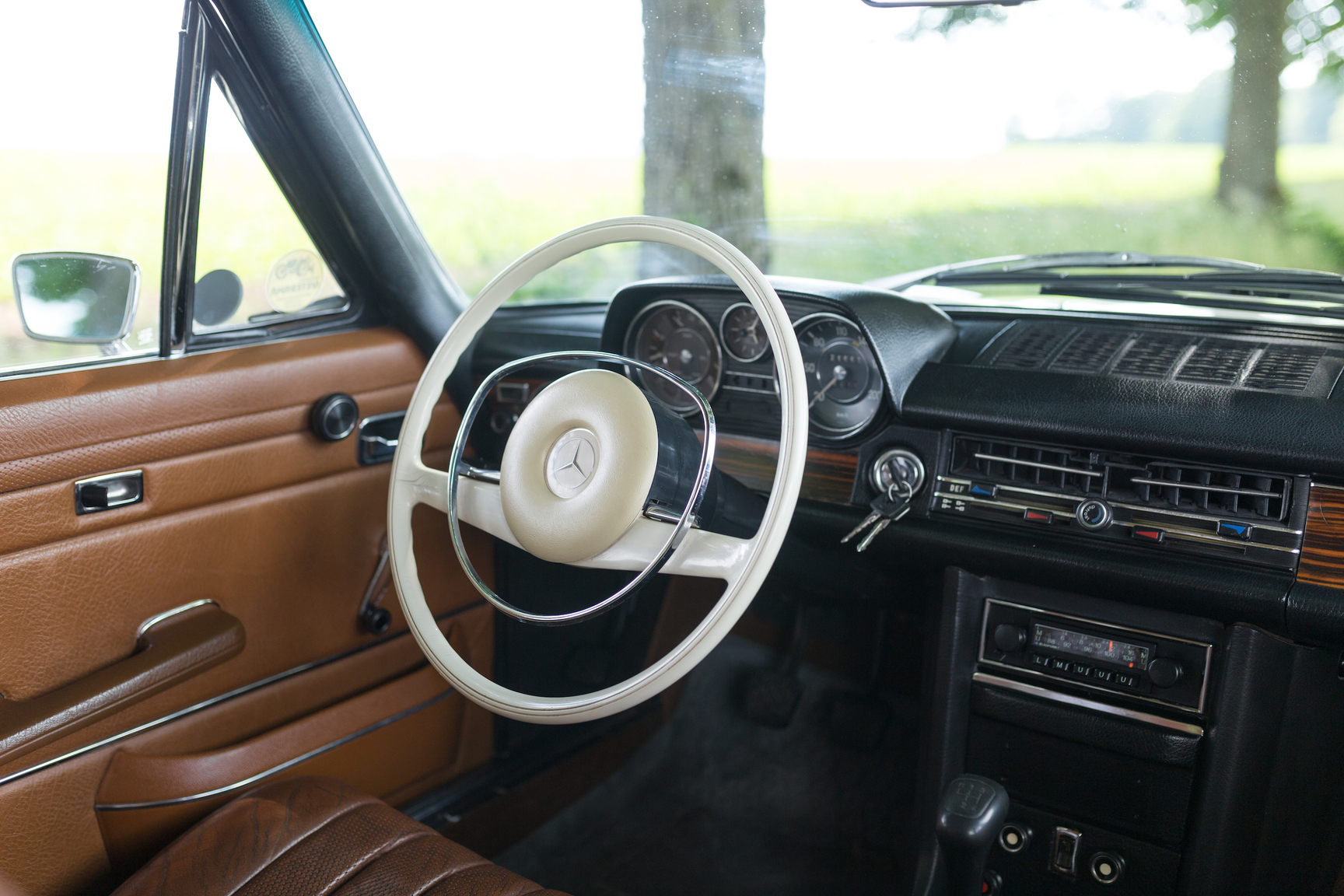 Innenraumfoto von 1971 Mercedes 250 C