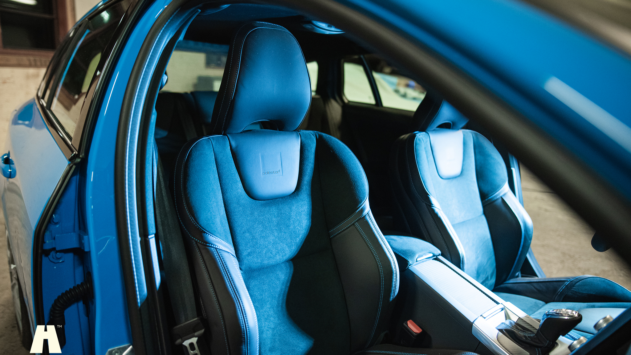 Interior image of 2017 Volvo V60 Polestar T6