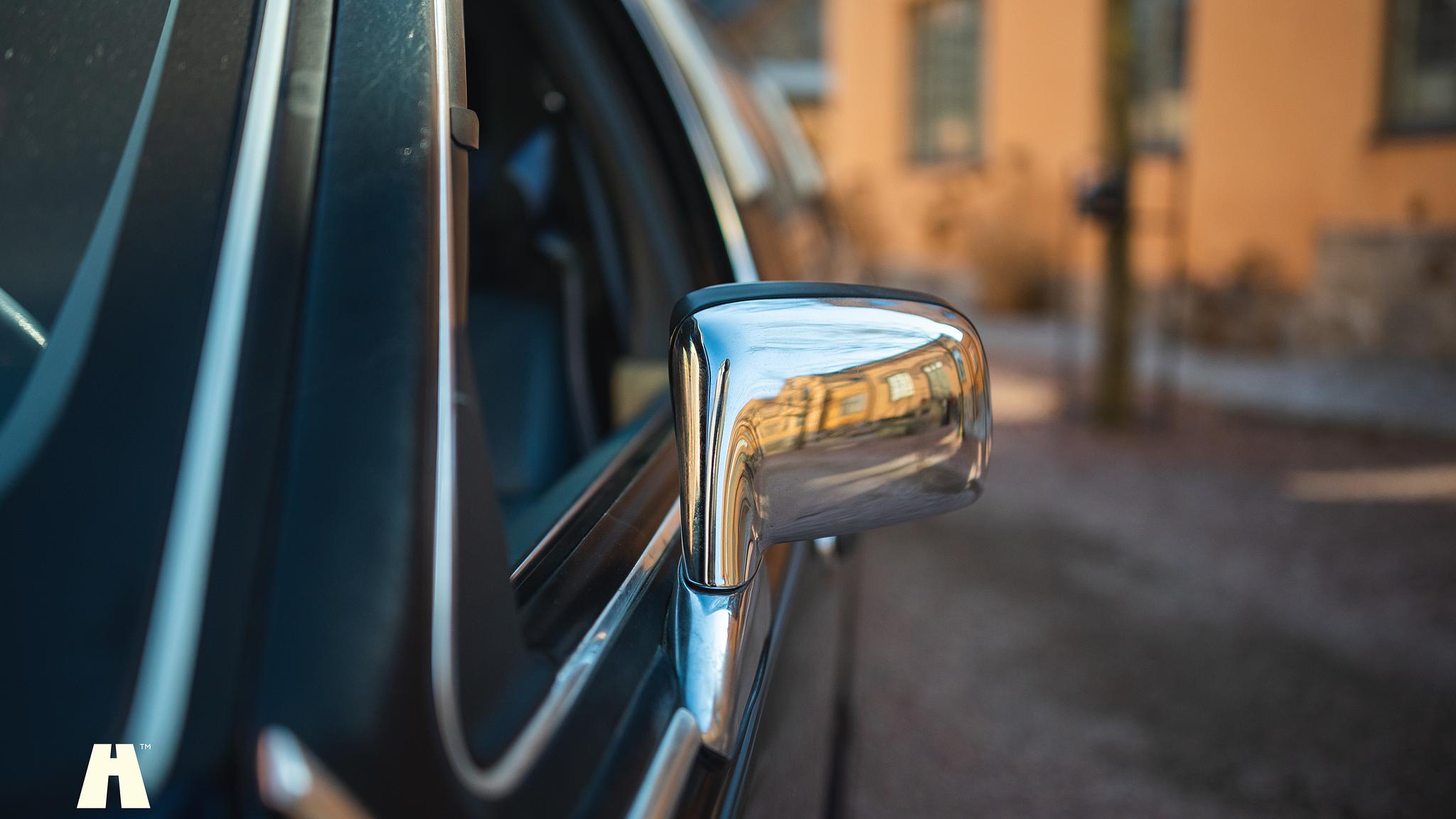 Exteriörbild på 1992 Lincoln Town Car Limousine 