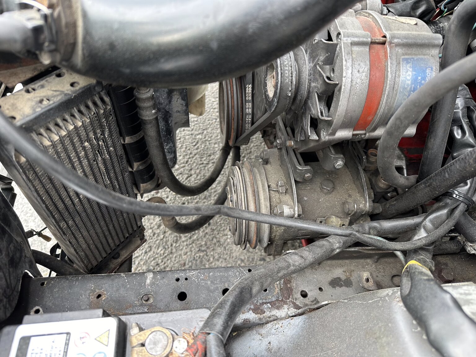 Image of 1988 Volvo 740 Turbo mechanics