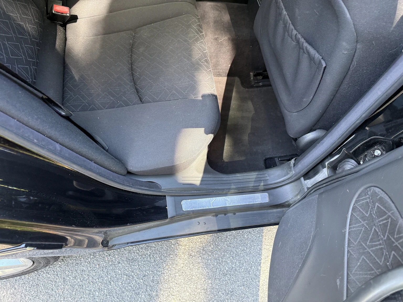 Innenraumfoto von 2002 Mercedes-Benz C 320 T (68)