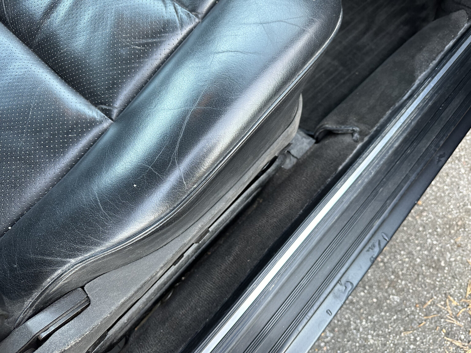 Interiörbild 1988 Mercedes 560 SEC