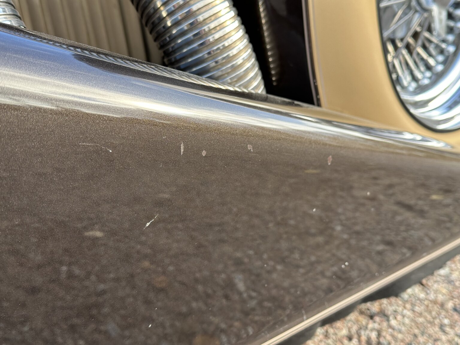 Exteriörbild på 1975 Excalibur Phaeton series III  (36)