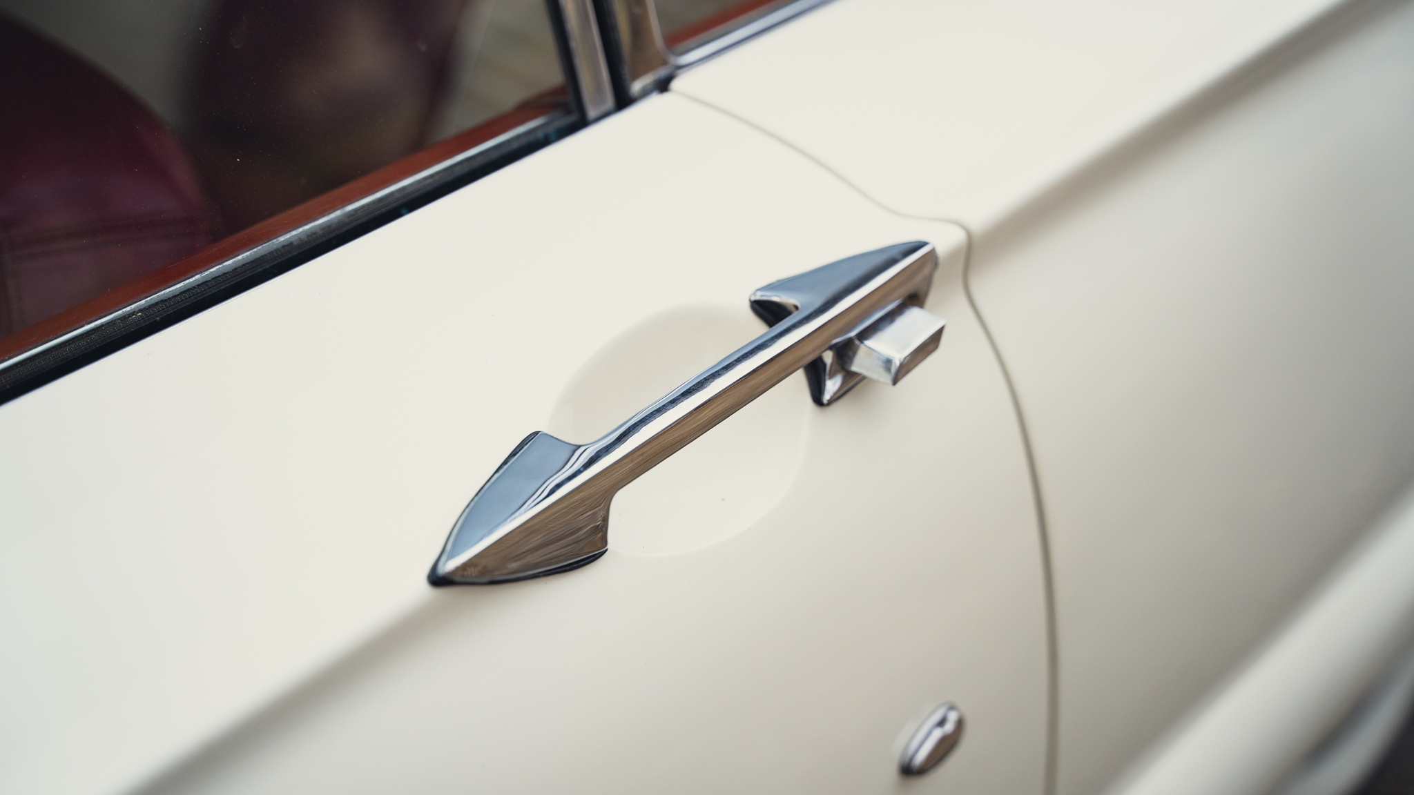 Exteriörbild på 1959 Ford Thunderbird hardtop