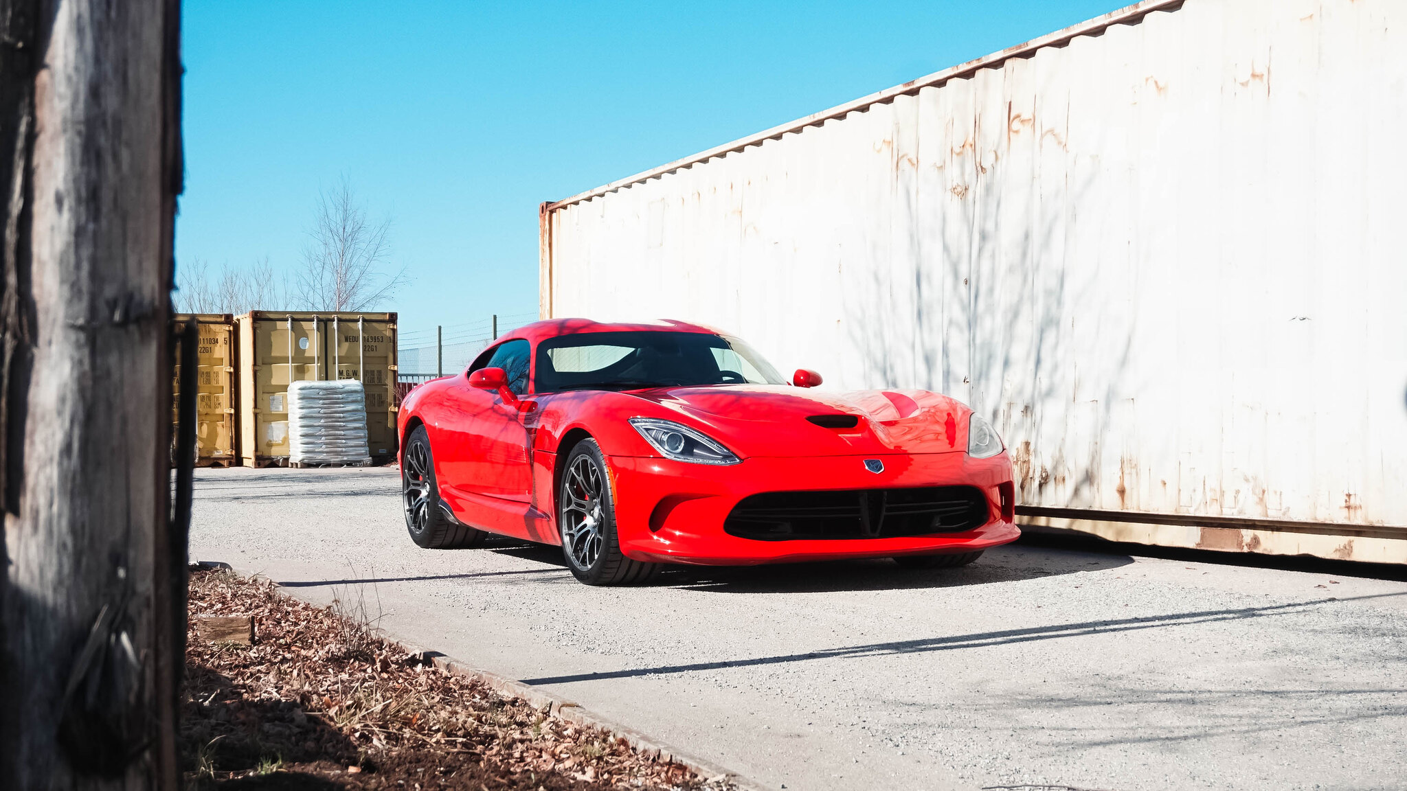 Exteriörbild på 2014 Dodge Viper GTS (2)