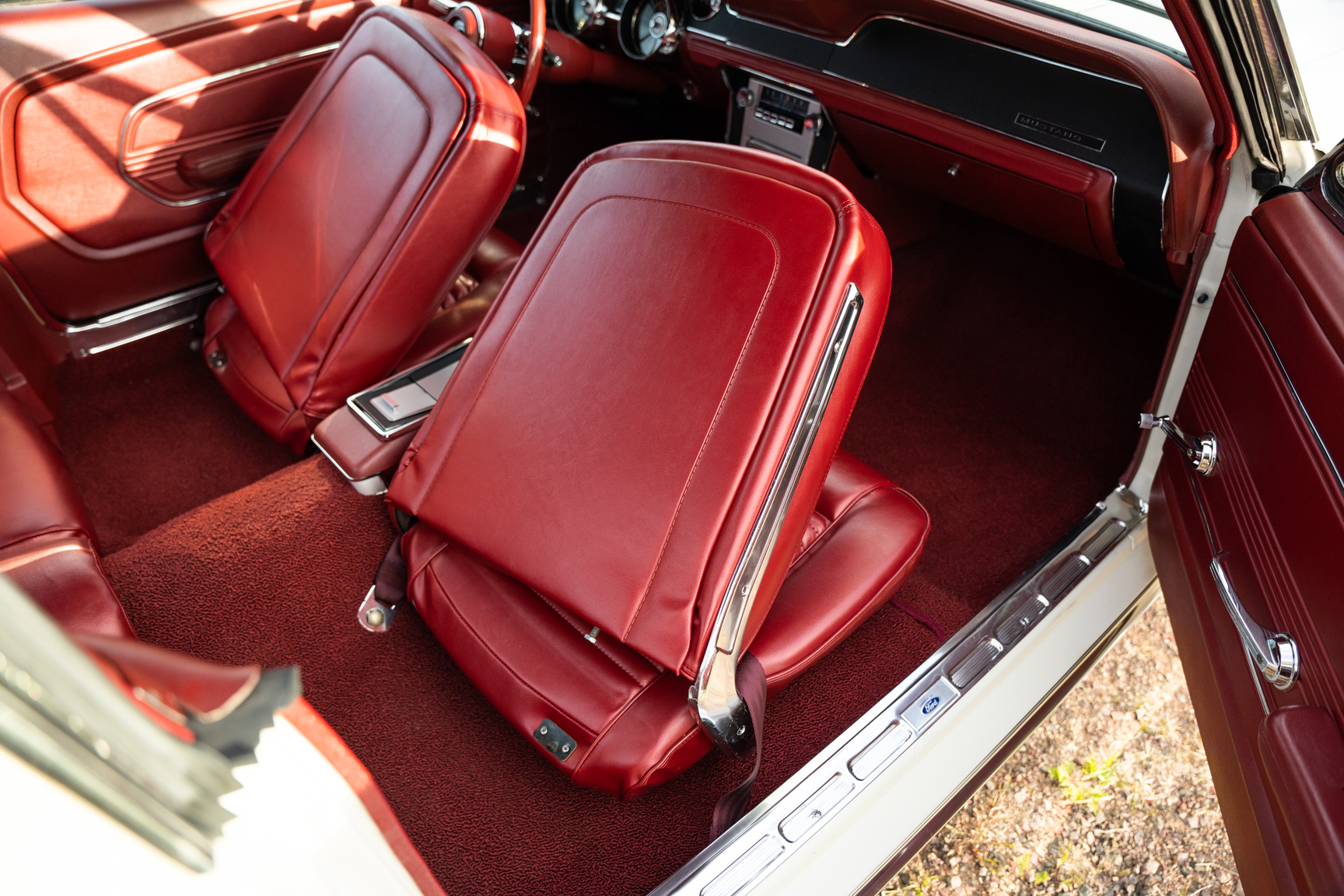 Innenraumfoto von 1967 Ford Mustang Fastback (34)