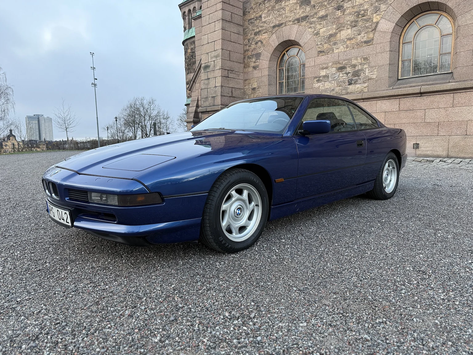 Exteriörbild på 1992 BMW 850iA - No Reserve (9)