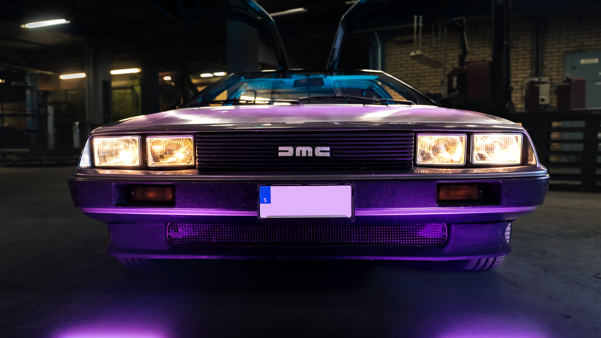 Exteriörbild på 1981 DMC DeLorean 
