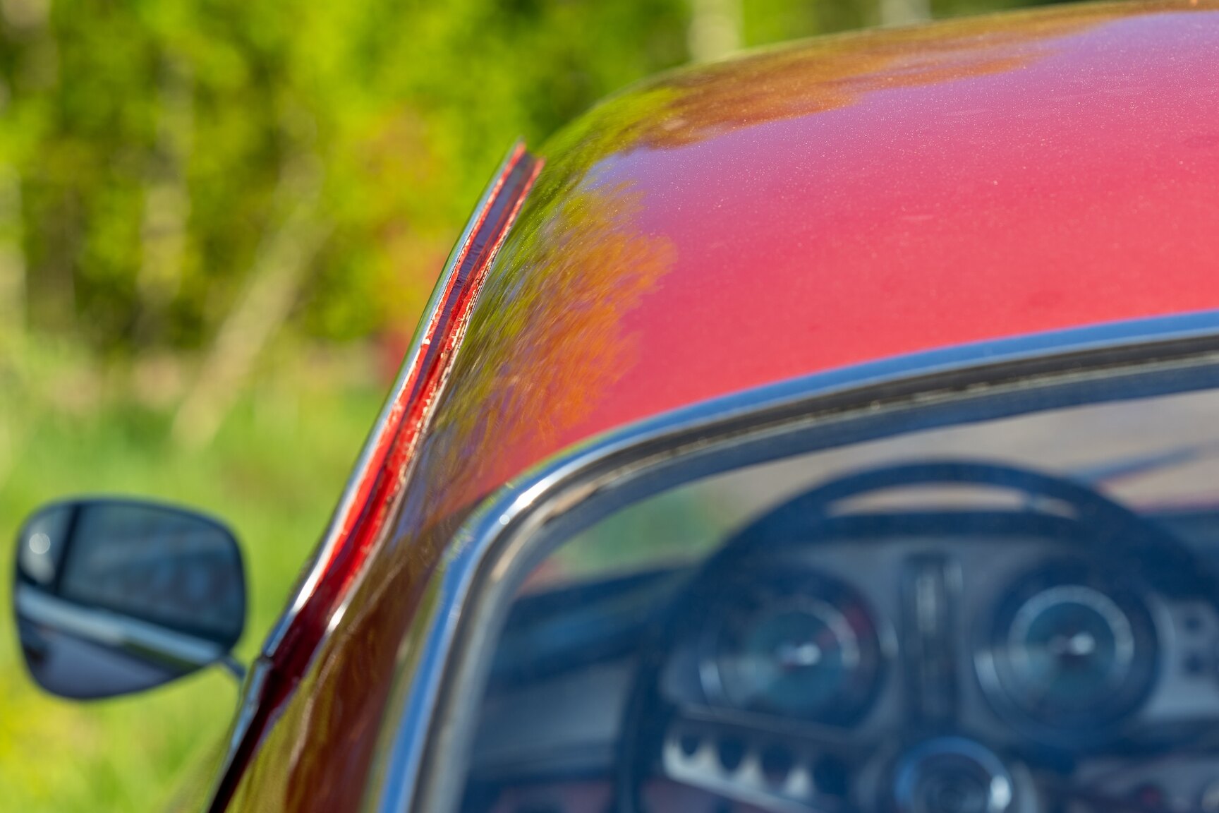 Exterior image of 1961 Volvo P1800