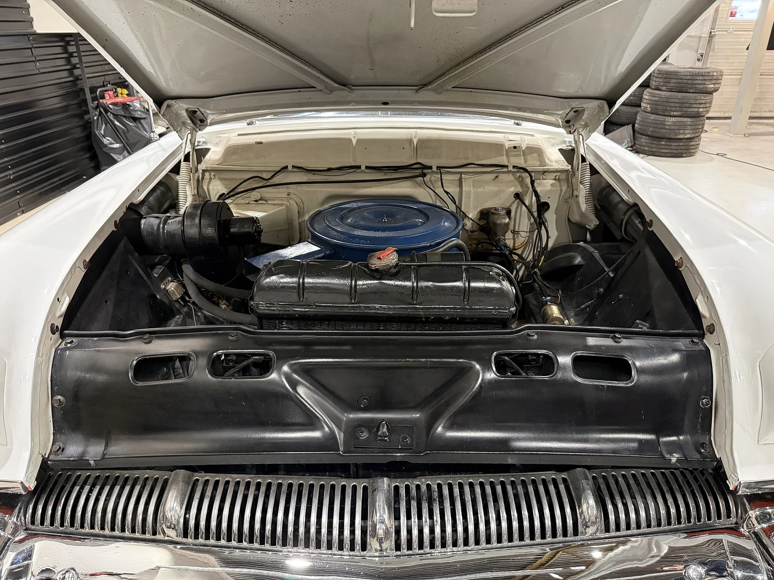 Image of 1956 Mercury Montclair Sport Sedan mechanics (28)