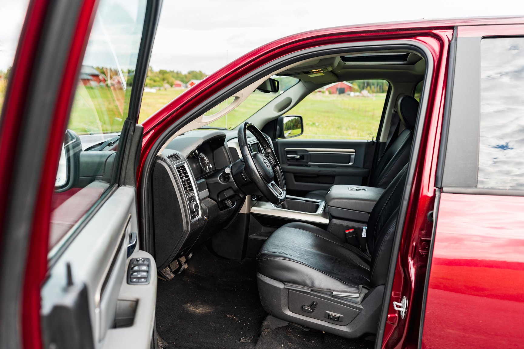 Interior image of 2019 Dodge Ram 1500 Classic Crew Cab 5.7 V8 HEMI 