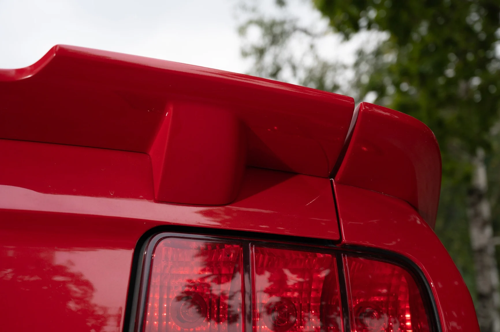Aussenfoto 2005 Ford Mustang GT Roush Stage 2 (37)