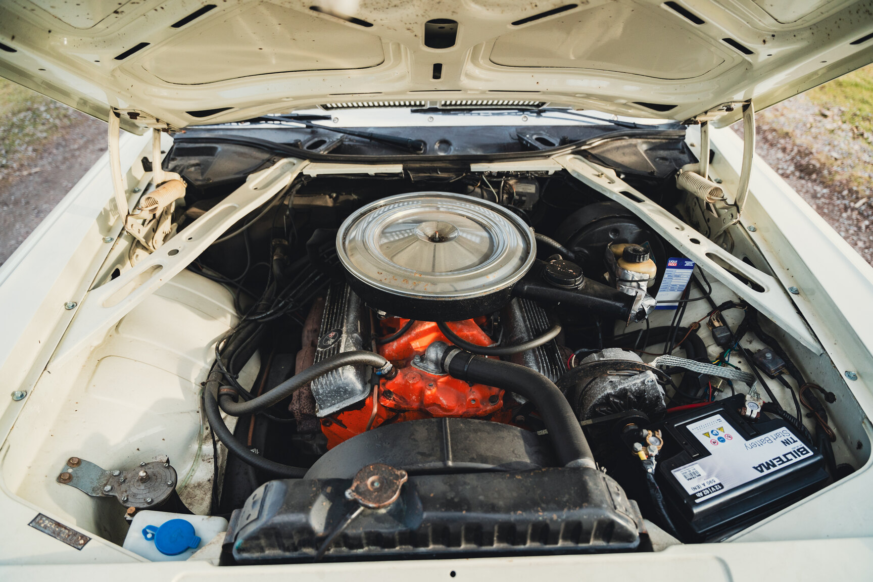 Image of 1973 Opel Diplomat V8 mechanics