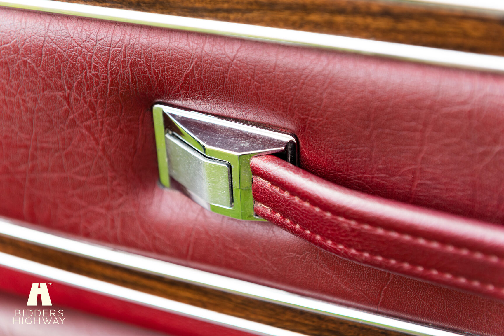 Interiörbild 1973 Buick Electra Custom 2D HT Coupe